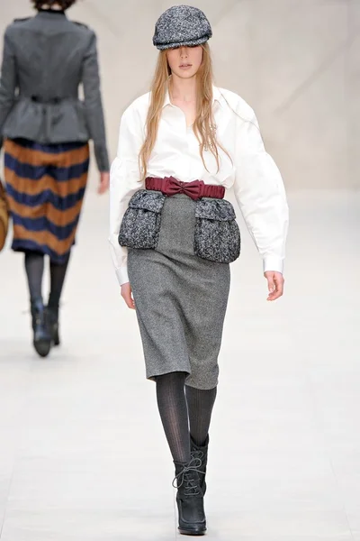 Look 5